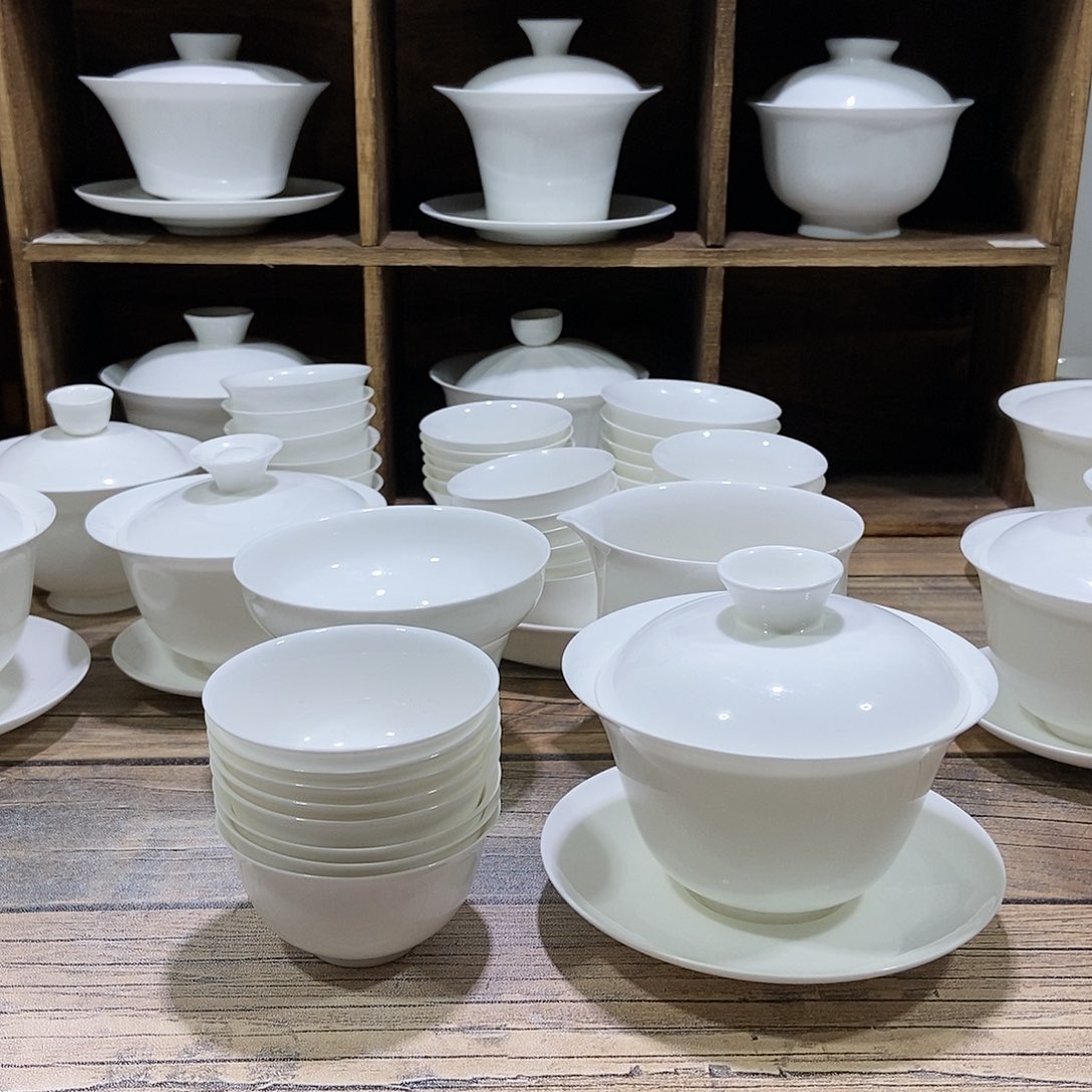 1***?骨瓷收腰盖碗125ml+8大玉兰杯45ml+公道杯高座茶漏