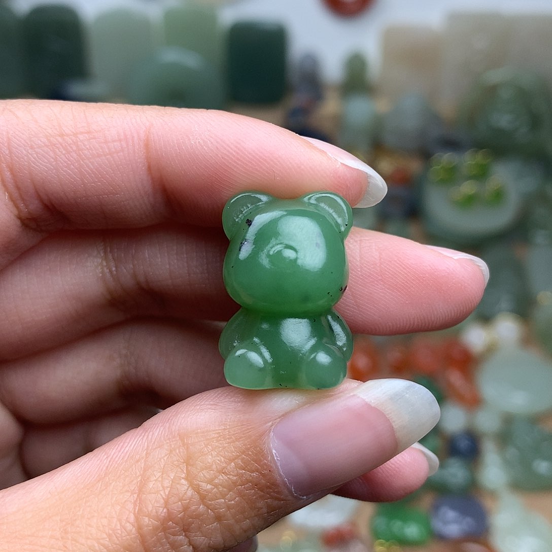 和田玉吊坠未镶嵌