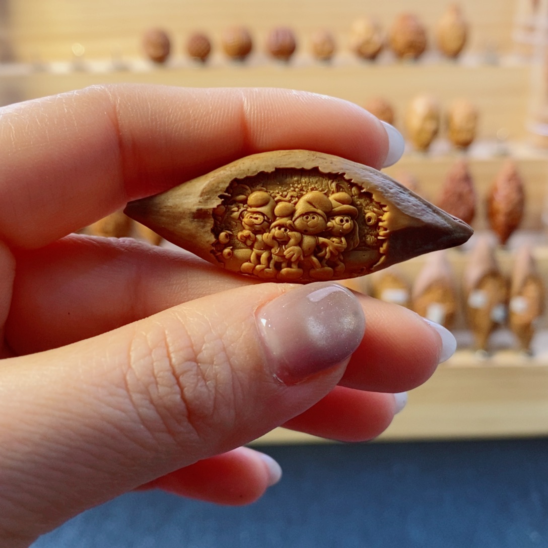 橄榄核手串/手链蓝精灵