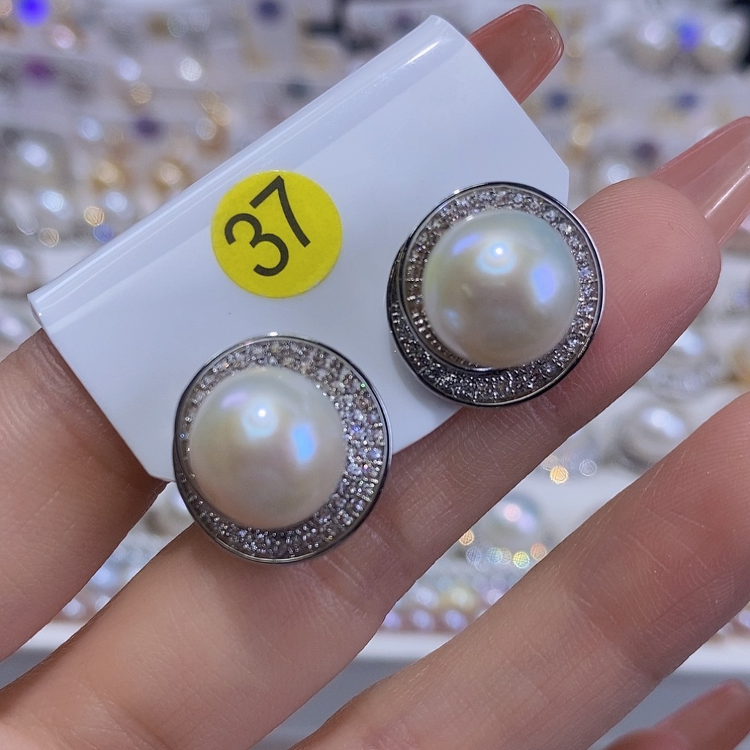 未镶嵌淡水珍珠耳饰