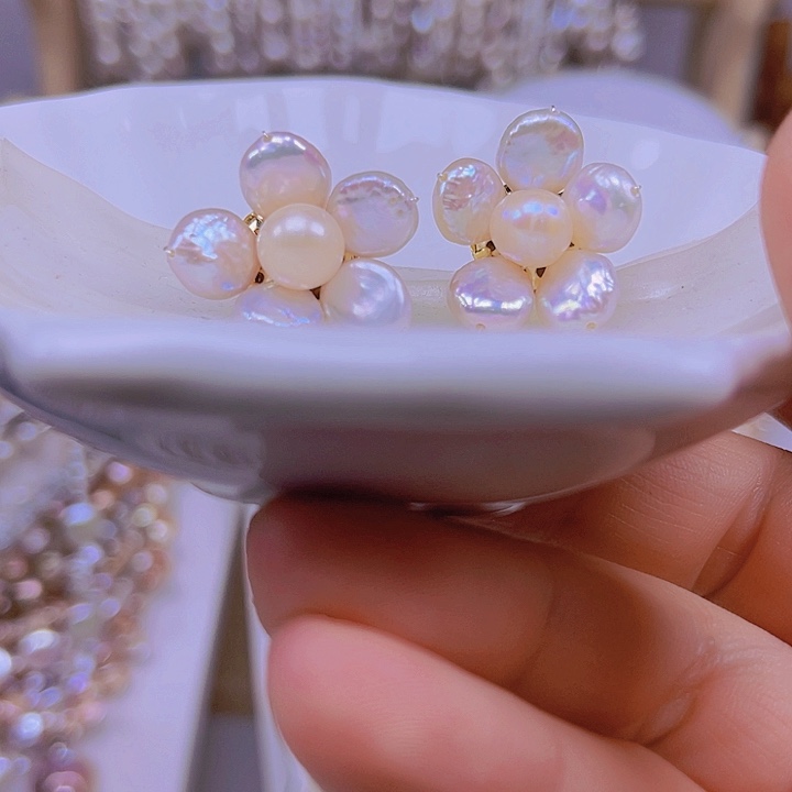 淡水珍珠耳饰合金