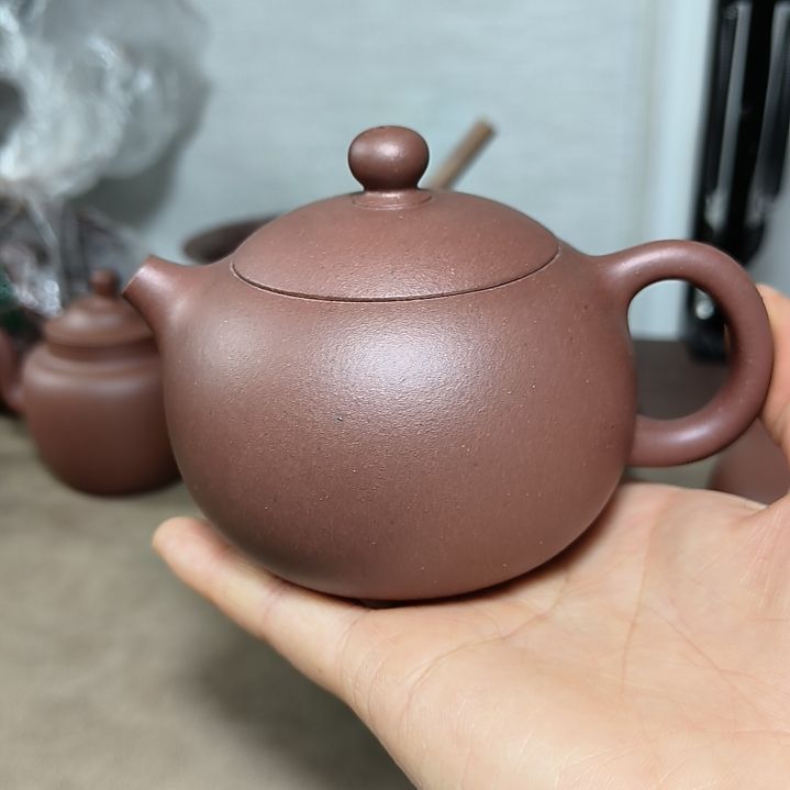 紫砂茶宠亮精工半手西施紫砂壶，容量200毫升左右