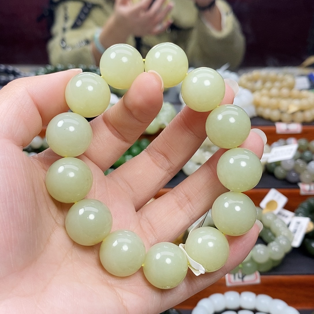 和田玉手链未镶嵌