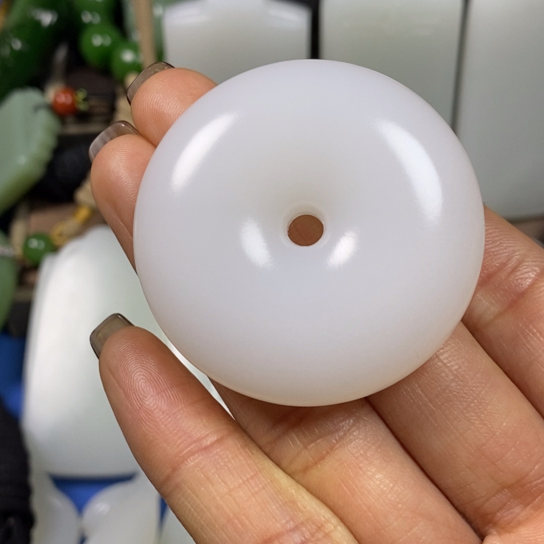 和田玉挂件未镶嵌多**善