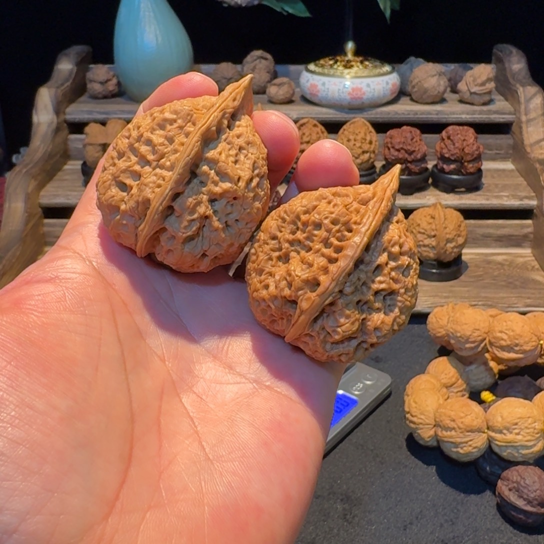 把件文玩核桃云南铁核桃32