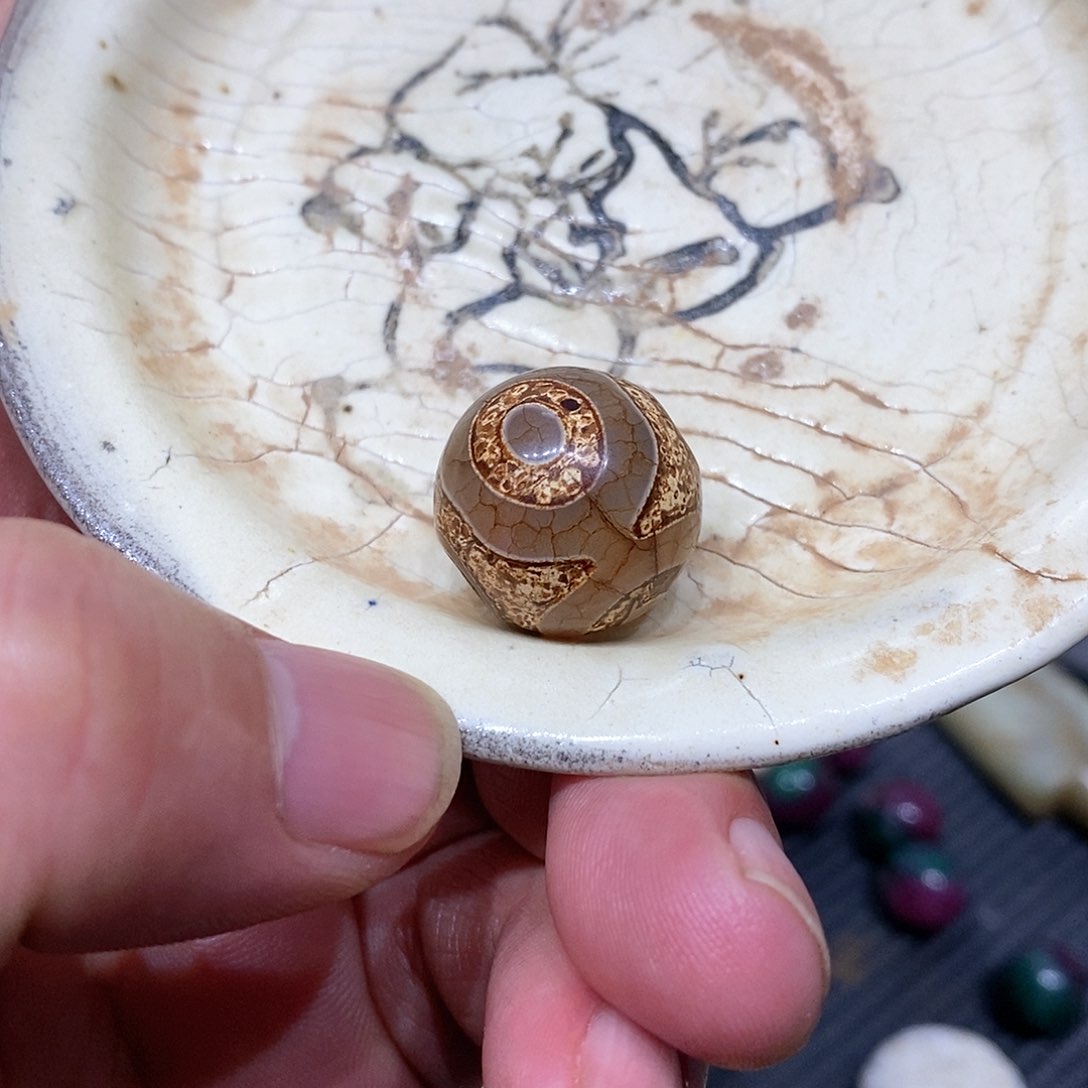 茶盏………………………………