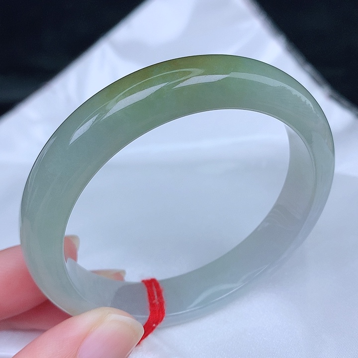 未镶嵌手镯翡翠天然