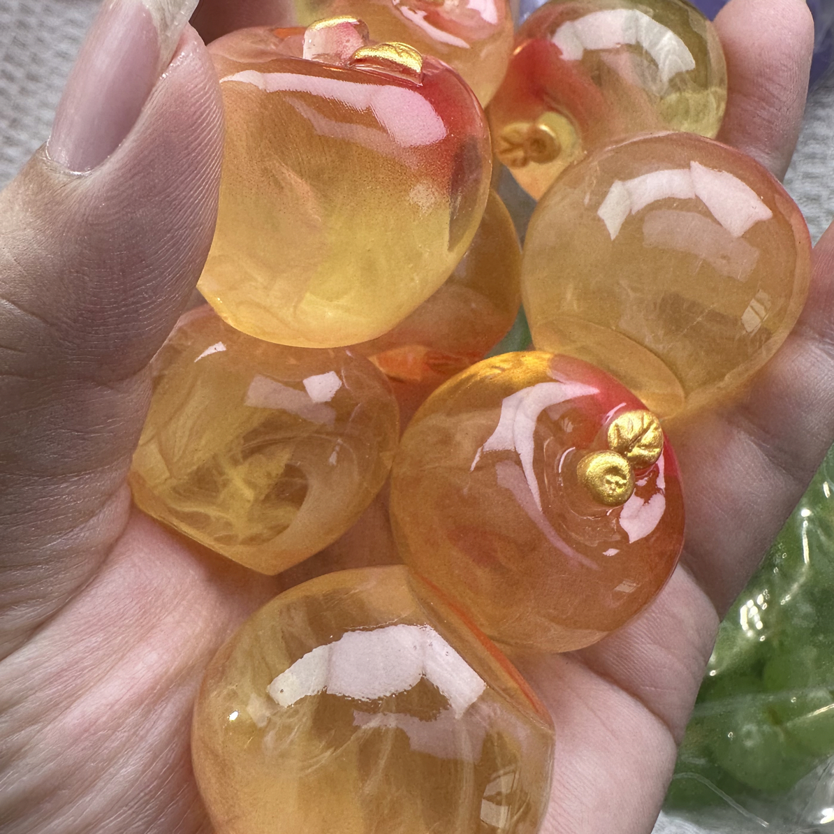 碎花大苹果树脂水果摆件DIY钥匙扣