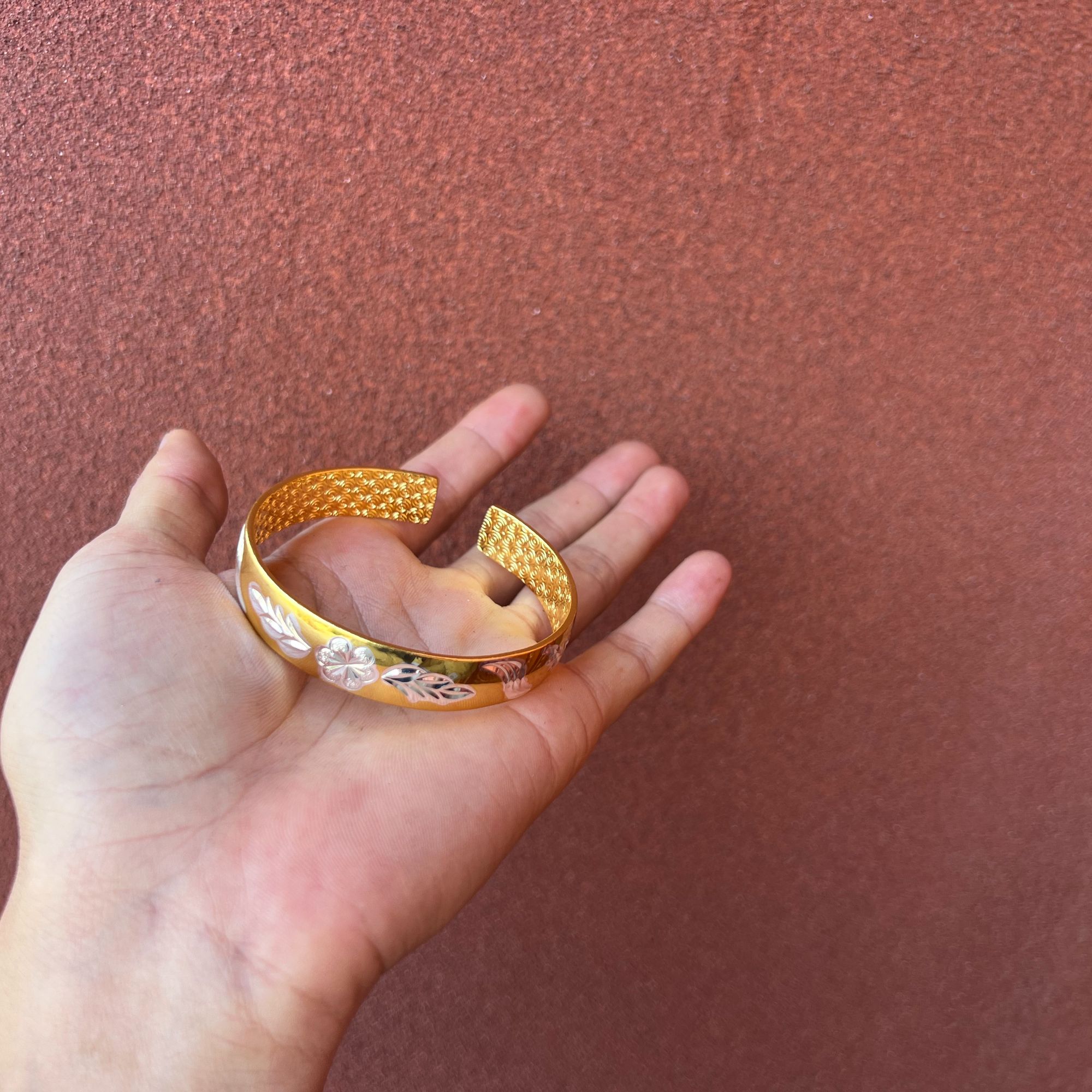 A610-云上牡丹花手镯