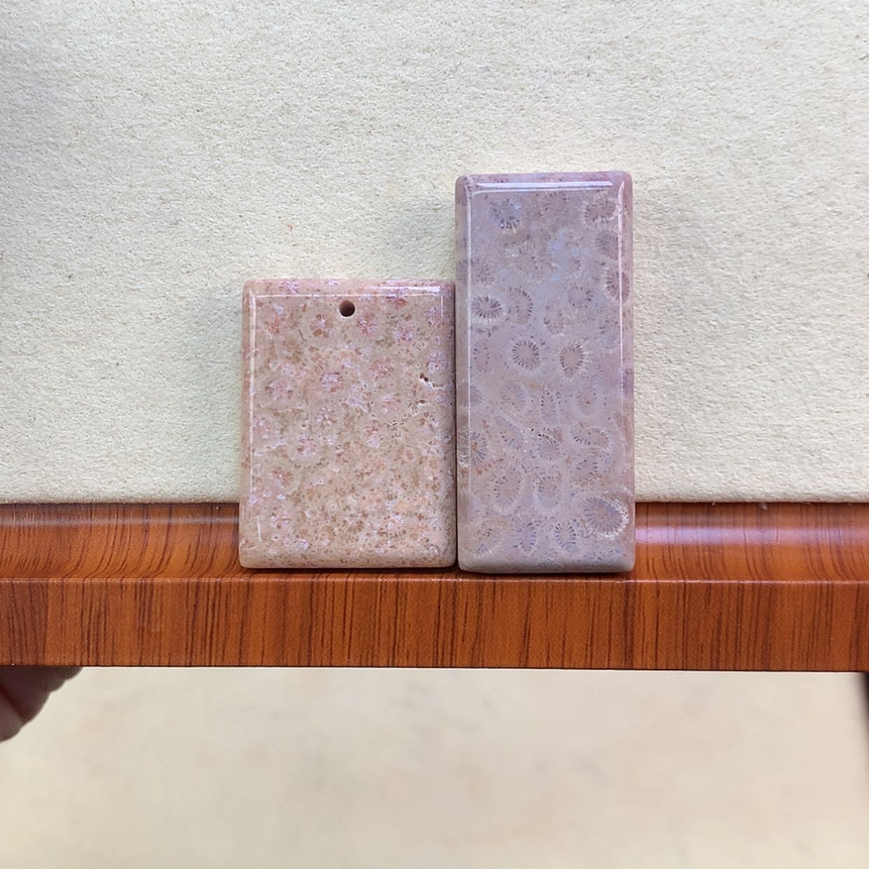 【闪购商品】颈饰未镶嵌硅化珊瑚（珊瑚玉）1号福利10米2个