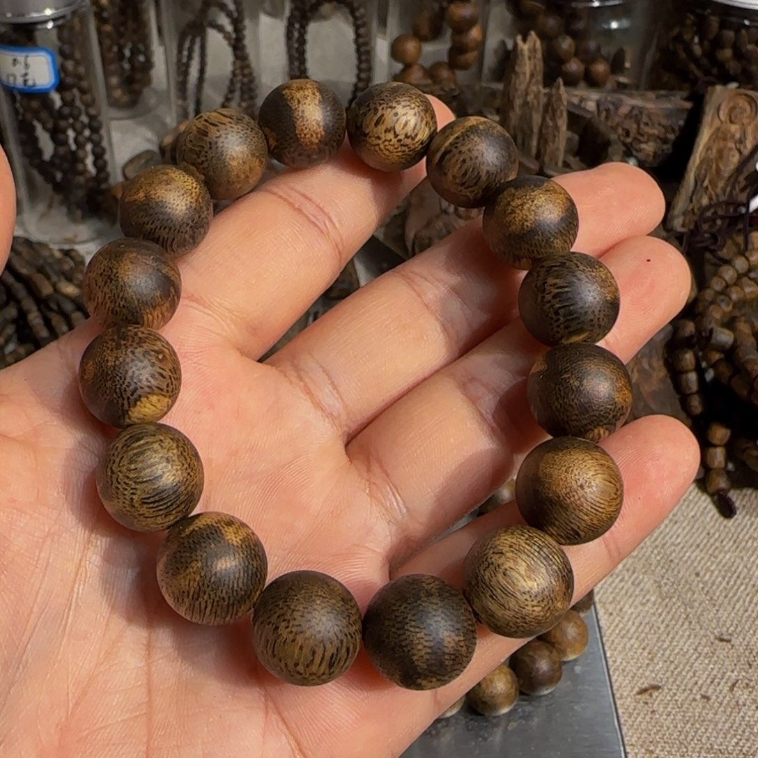 浩***哥手串沉香海南陆河1.4沉水浮