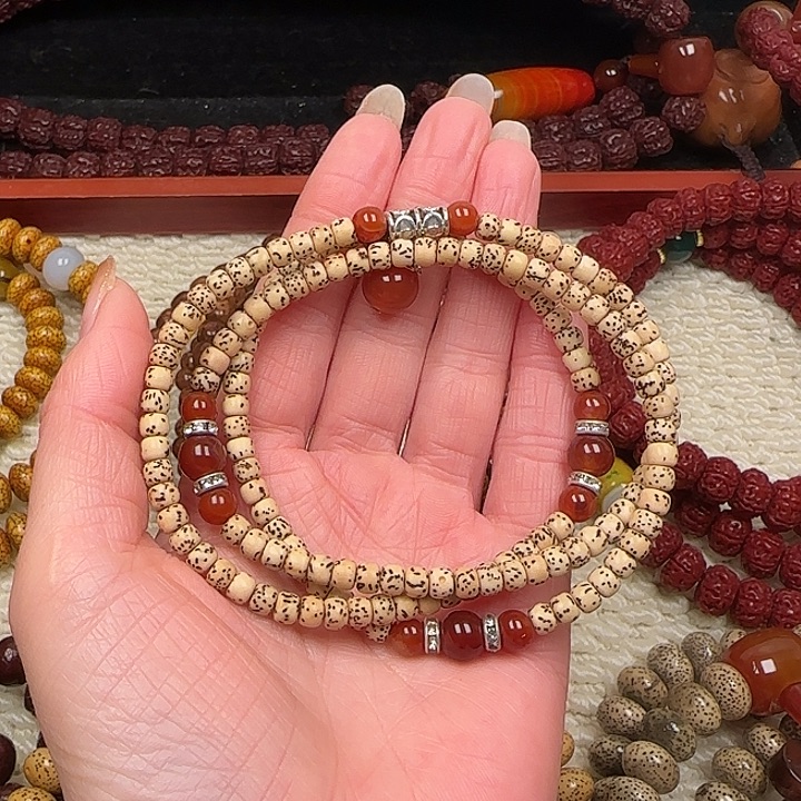 星月菩提吊坠星月菩提