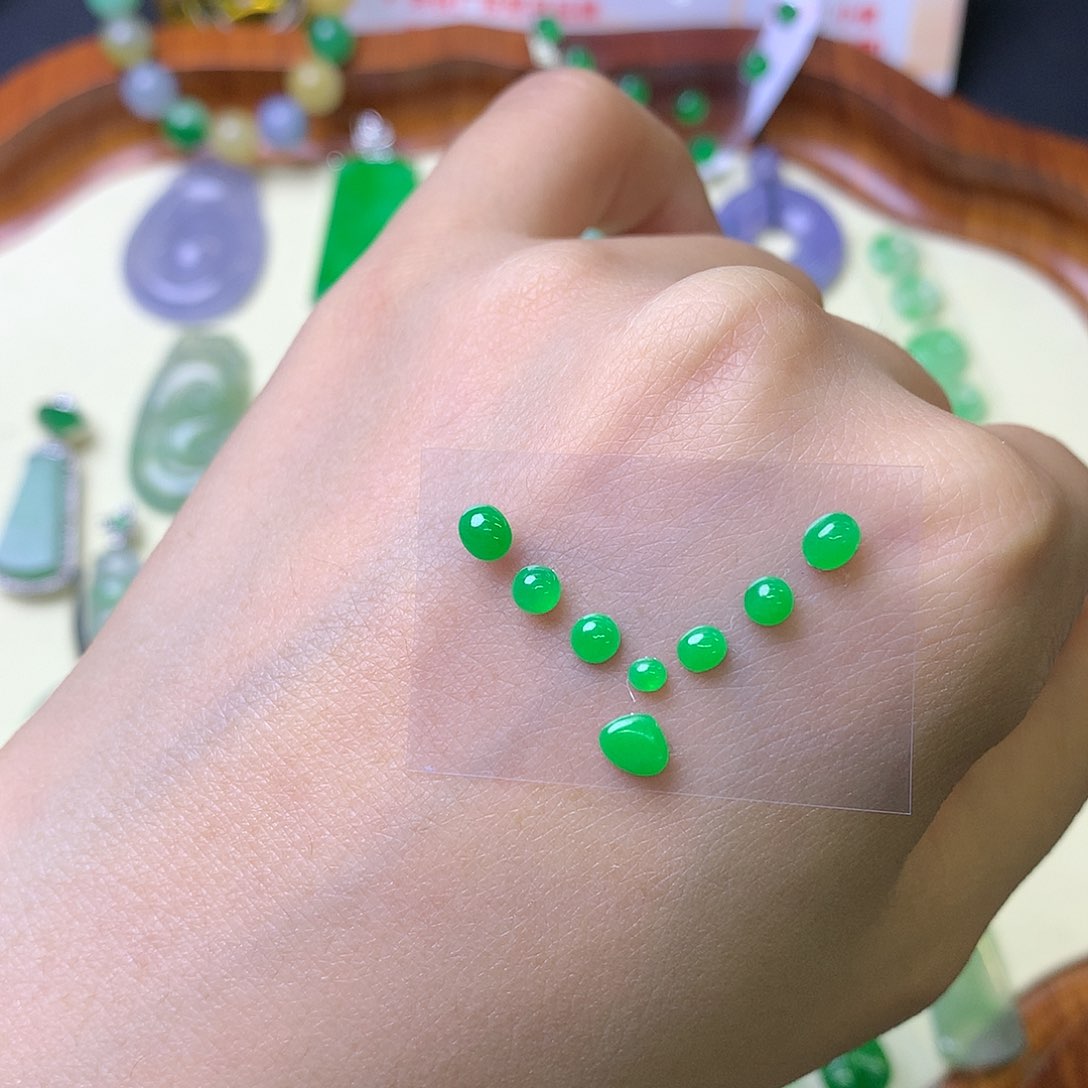 定制翡翠未镶嵌镶嵌定制