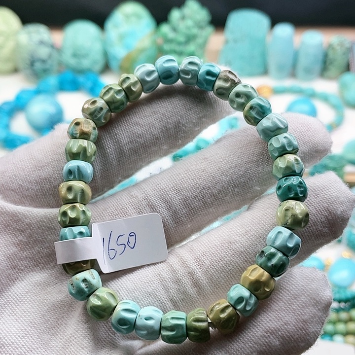 绿松石配饰未镶嵌