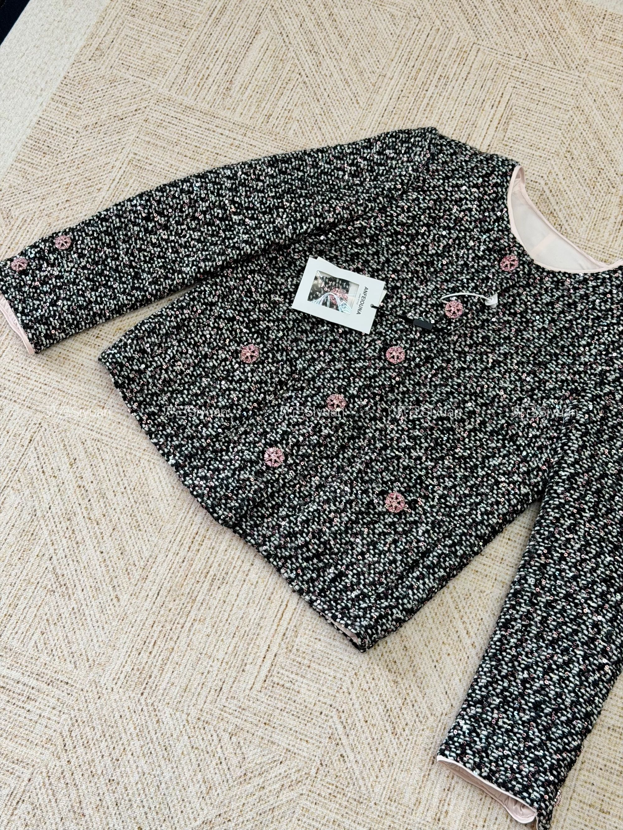 法式气质小香风混纺亮片粗花呢外套