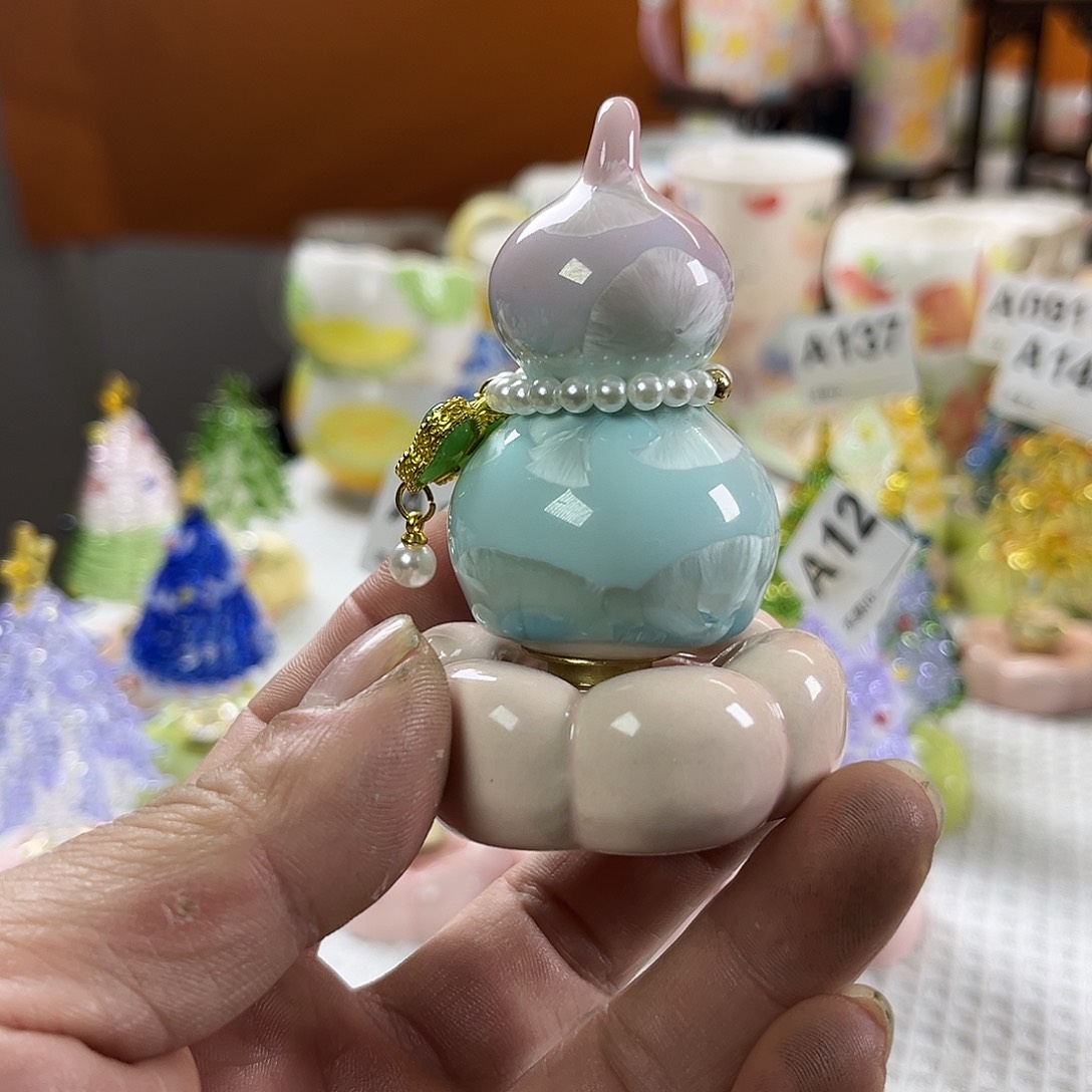 陶景德镇陶瓷底座转转上粉
