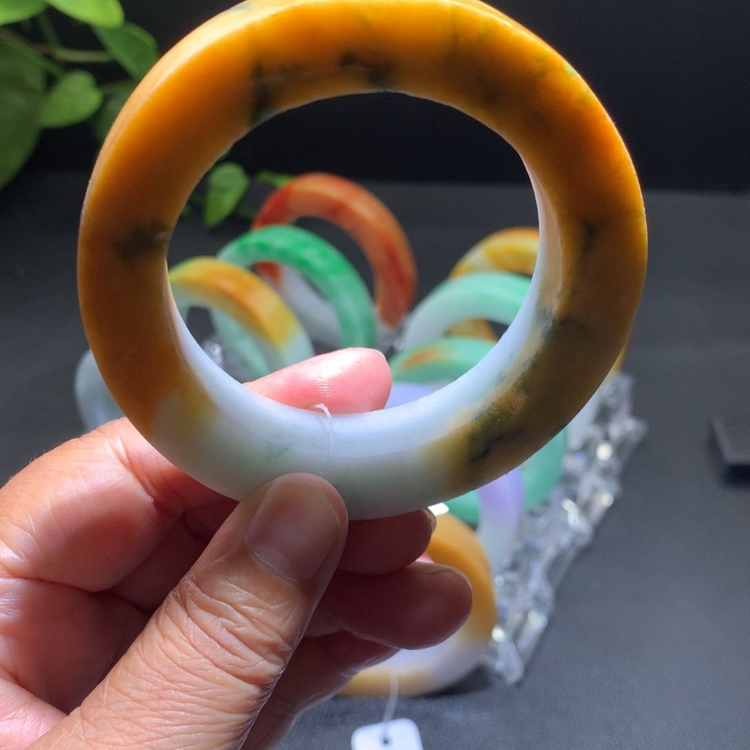 定制翡翠手镯未镶嵌