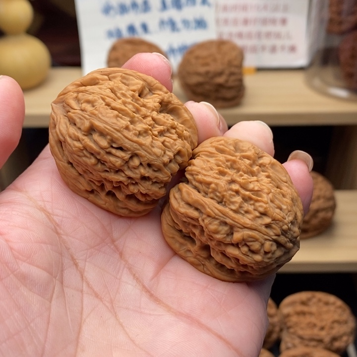 吊坠文玩核桃青****司拉丝凹底小高炮35尺1154