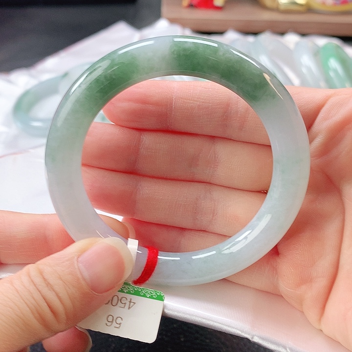 未镶嵌手镯翡翠缅A货翡翠手镯