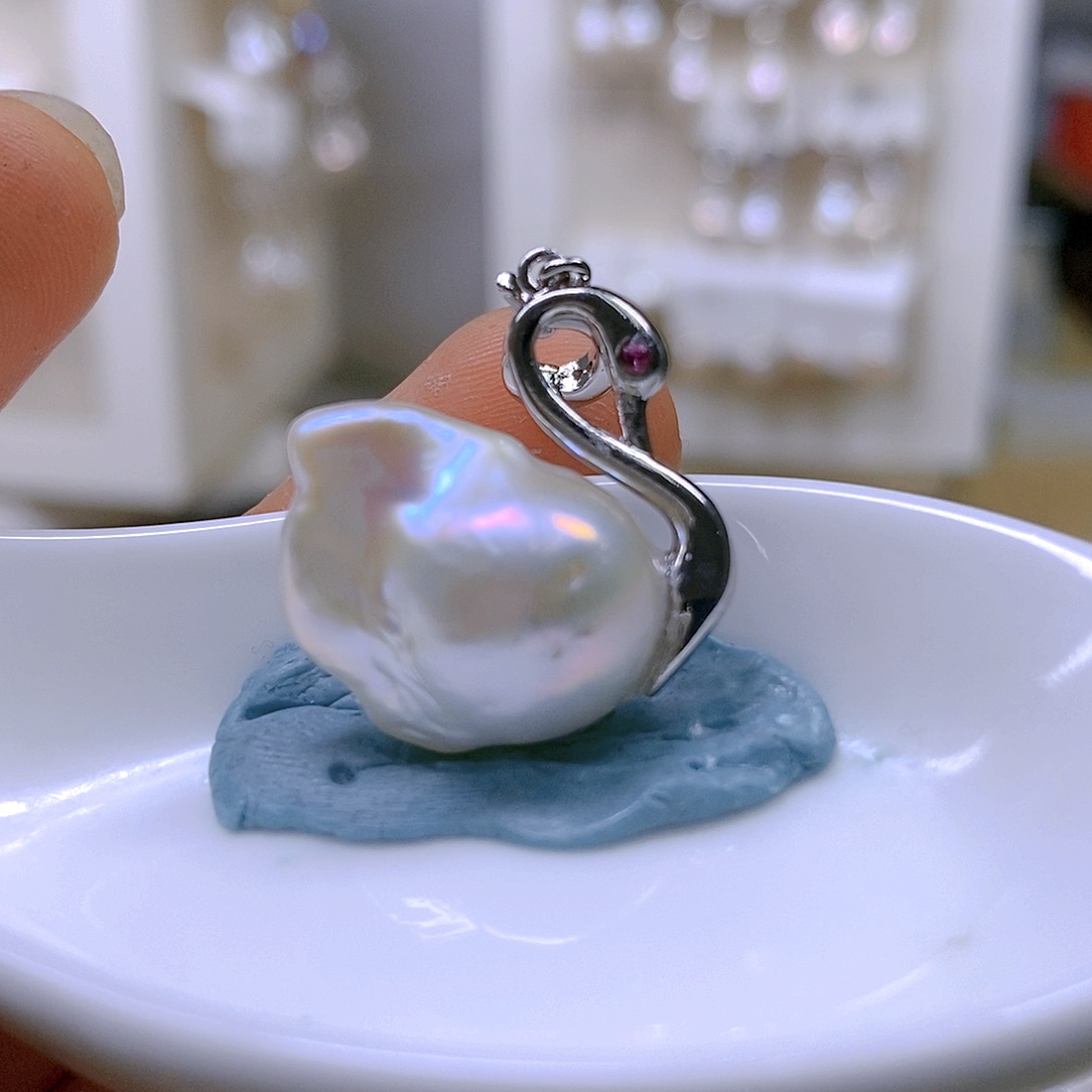 淡水珍珠颈饰合金