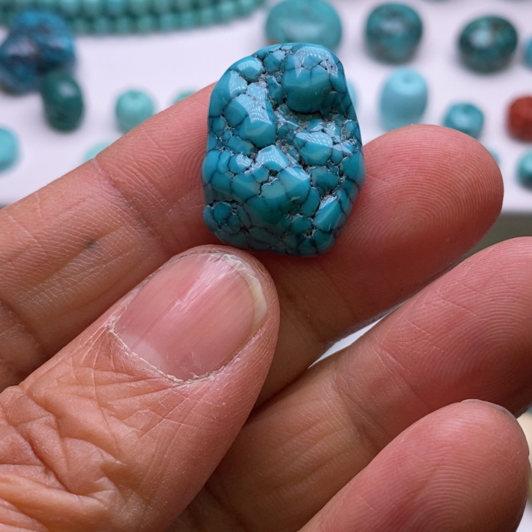 绿松石未镶嵌挂件