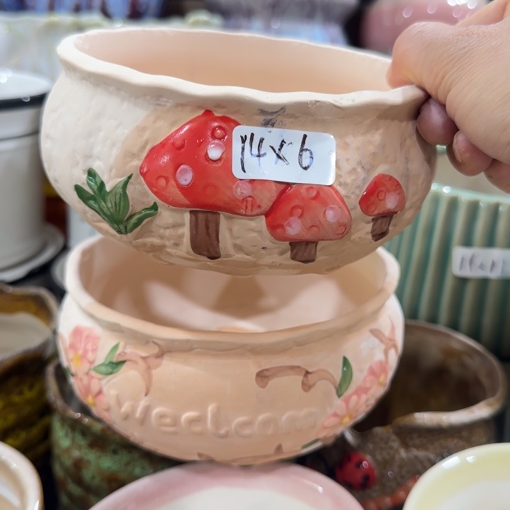 凑9块包邮，有孔，多肉绿植花盆