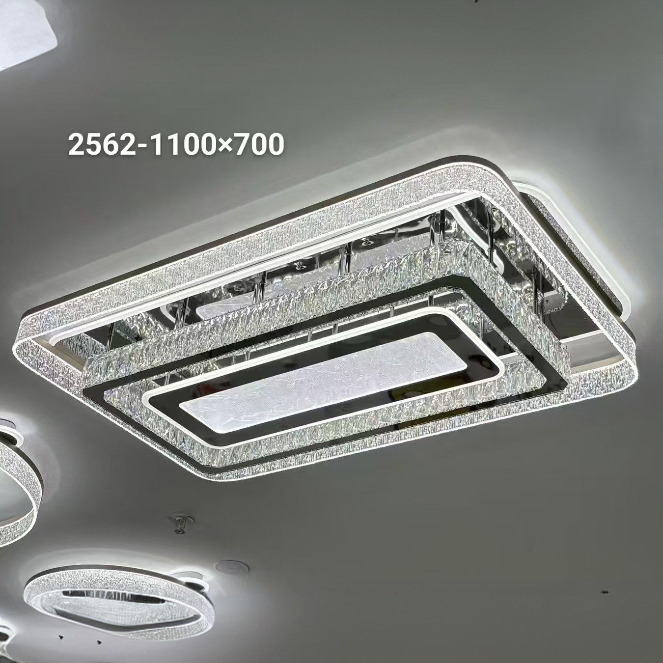 新款客厅餐厅大厅卧室房间灯轻奢简约大气上档次吸顶灯客厅灯家用