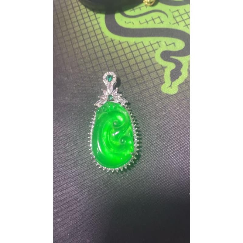 F021简镶绿如意吊坠