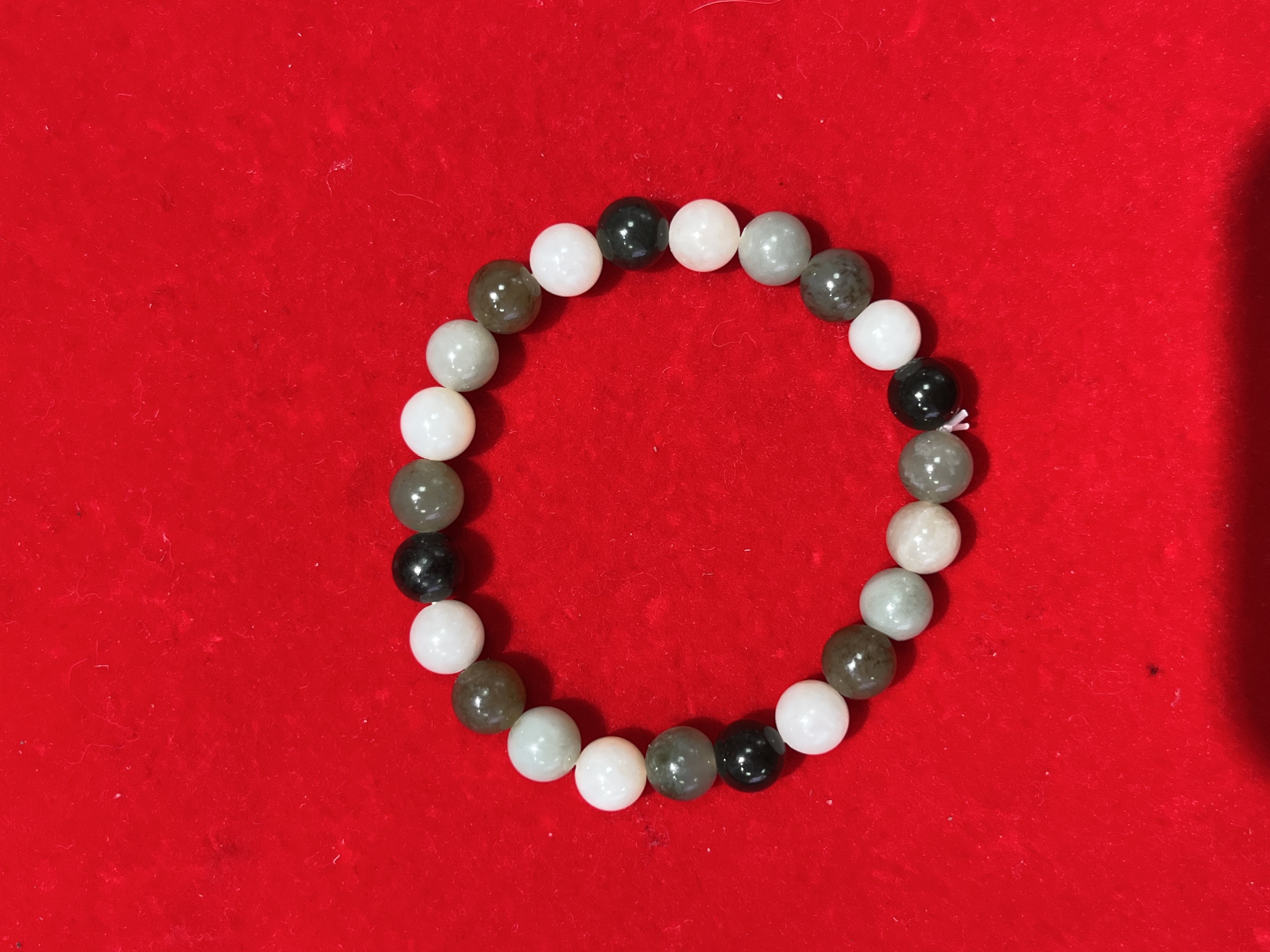 和田玉多宝卡8手串