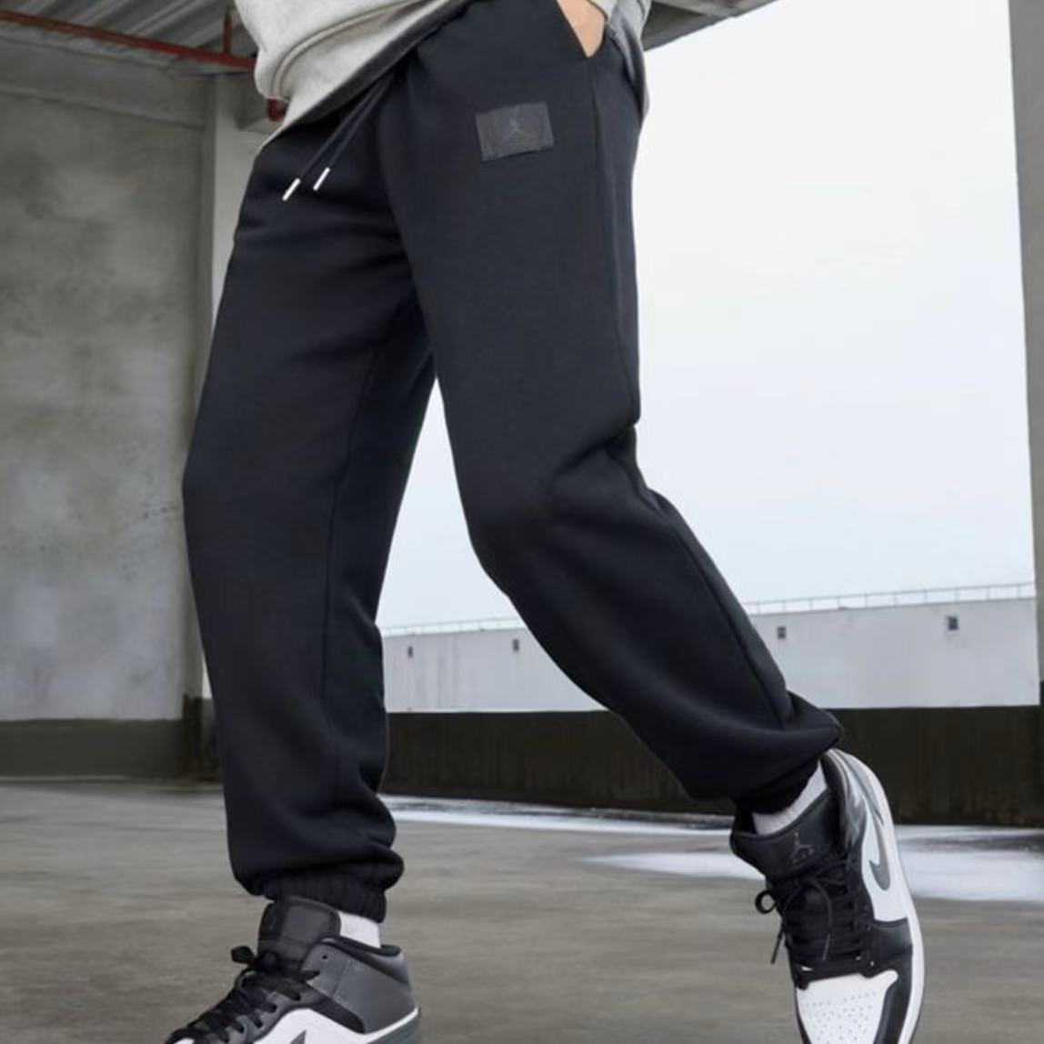 【马年新款】男子舒适百搭时尚休闲薄绒长裤FV7252010