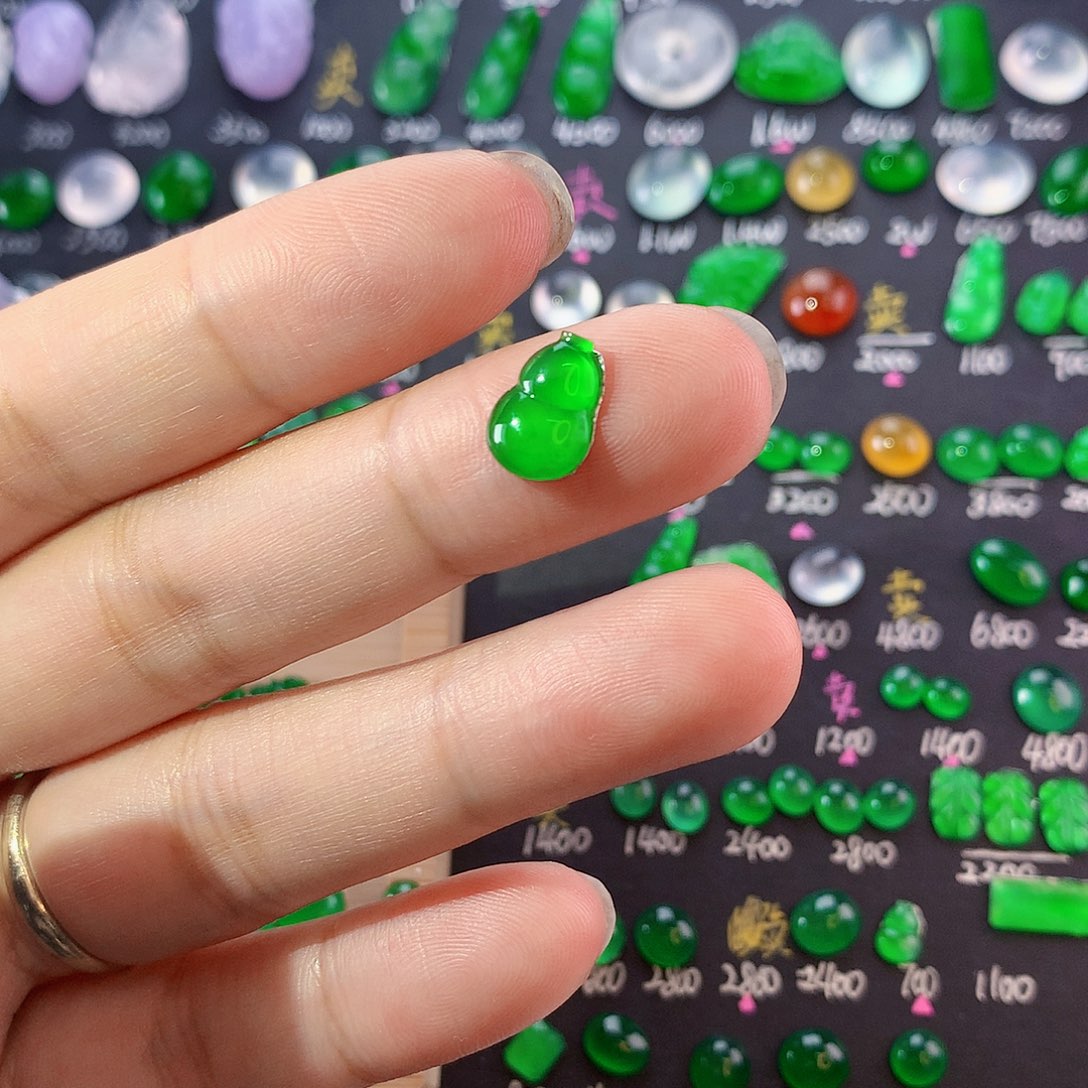 翡翠未镶嵌颈饰纯天然翡翠a货