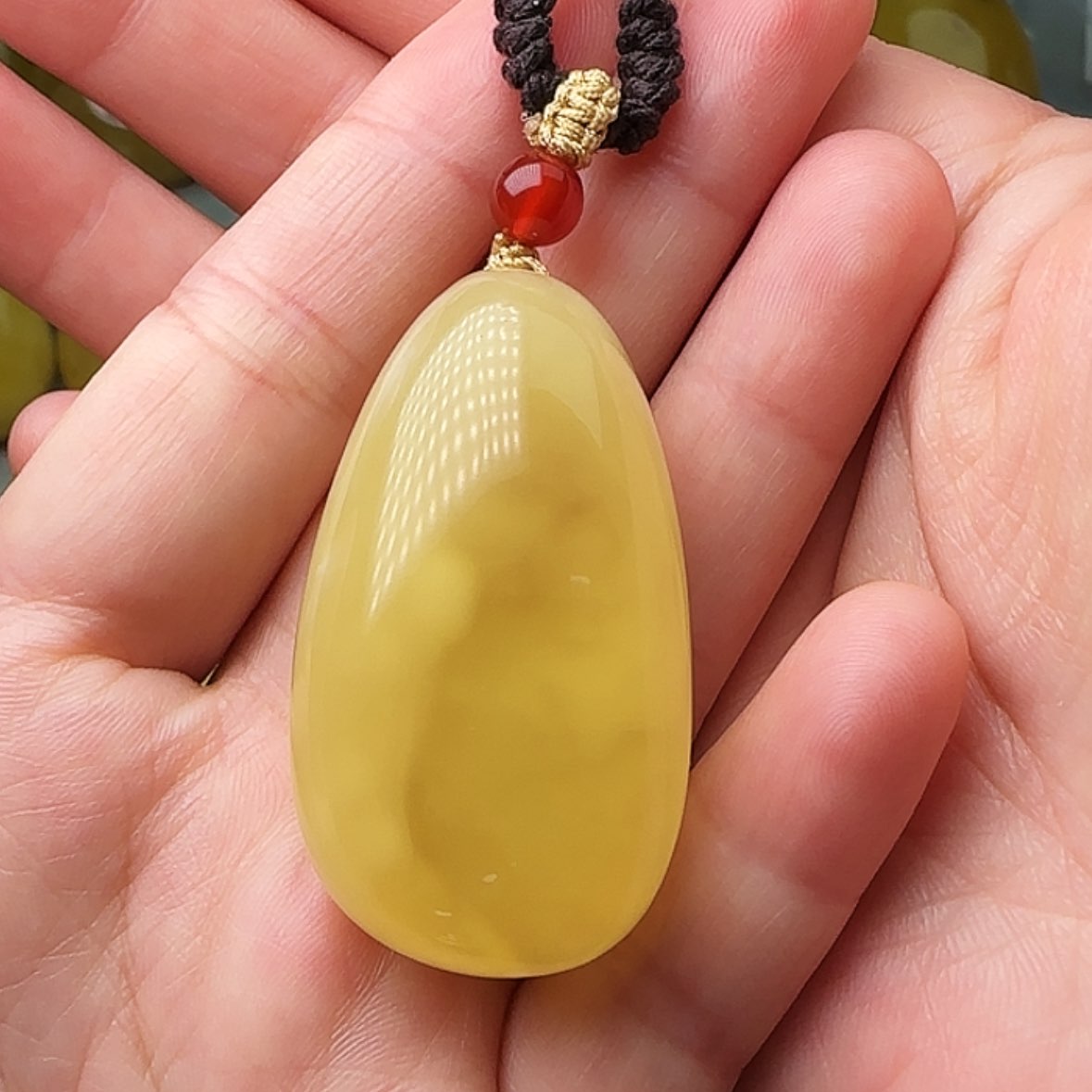 【闪购商品】未镶嵌颈饰琥珀吊坠