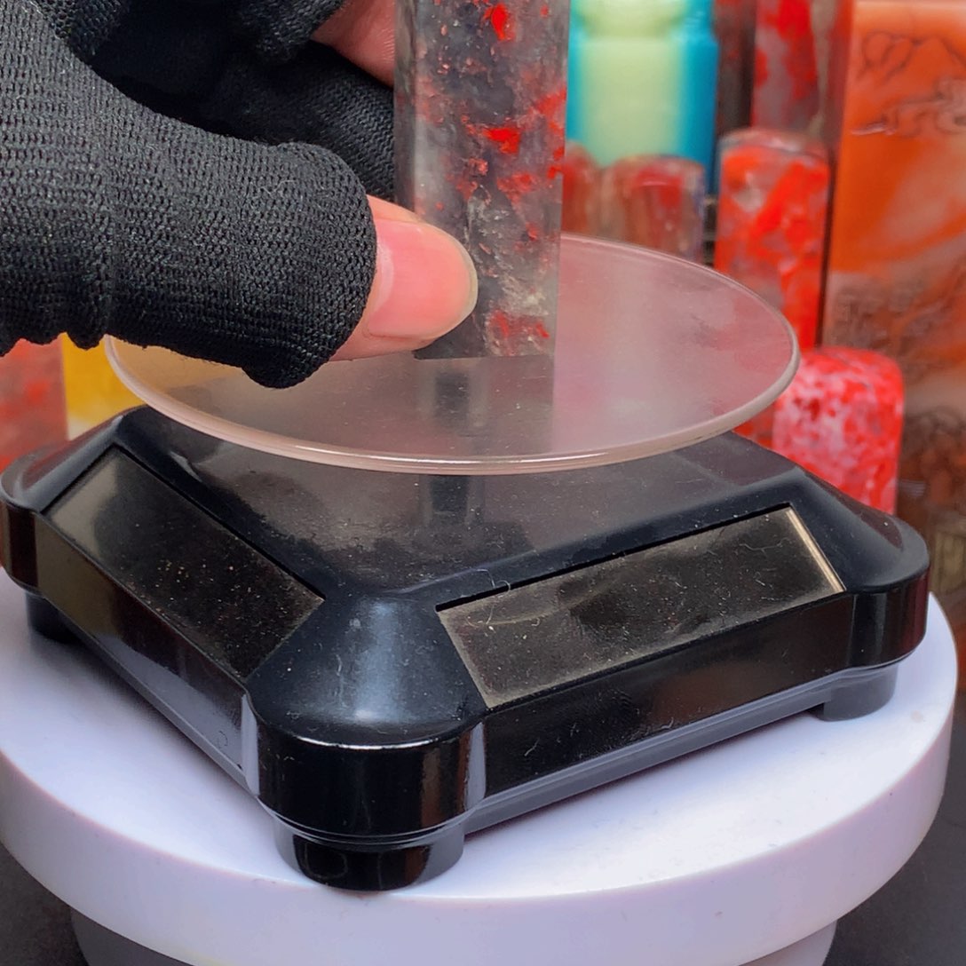 昌化石牛角冻鸡血石印章