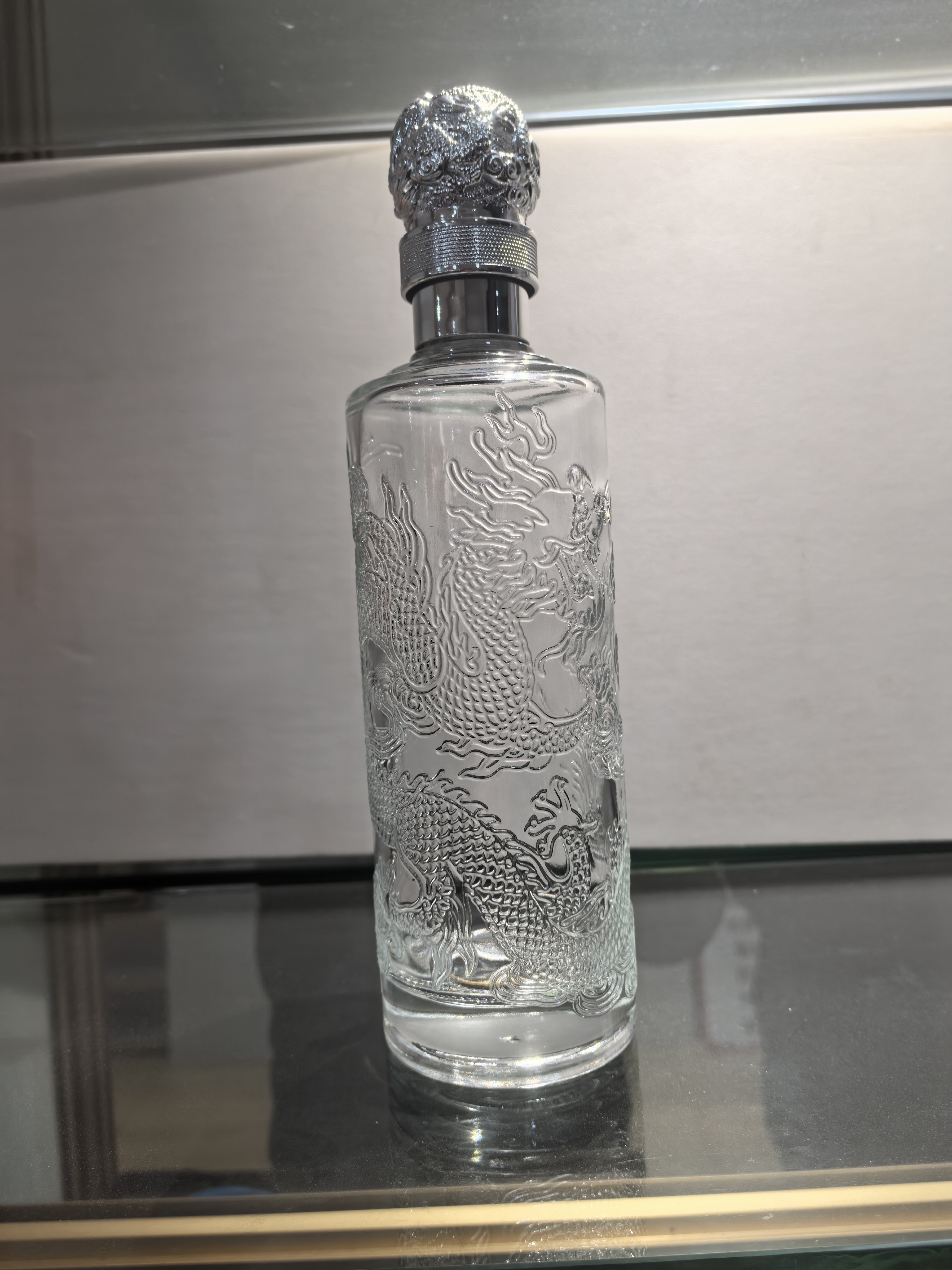   金 王   字    ×6