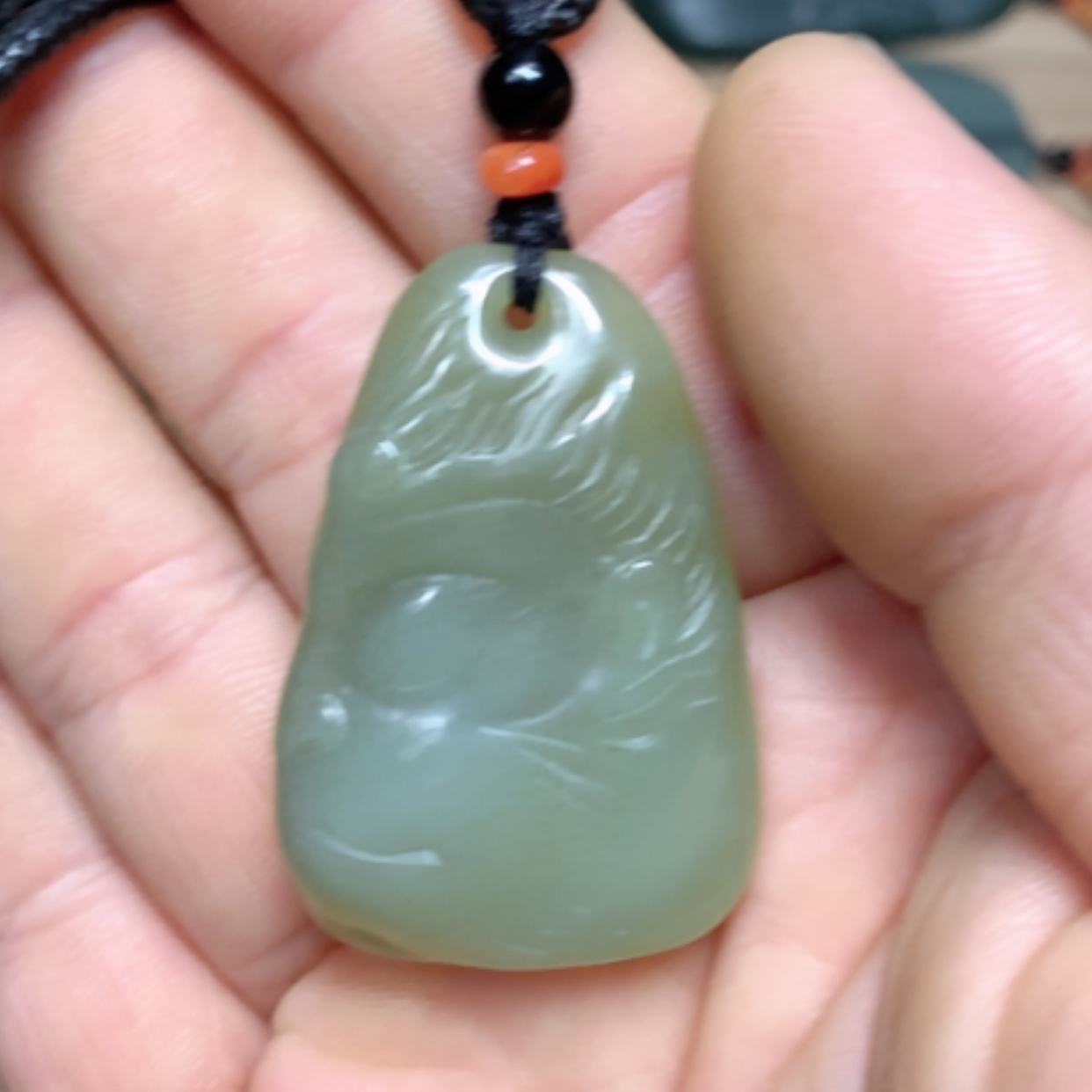 【闪购商品】颈饰未镶嵌岫岩老玉（透闪石质玉）