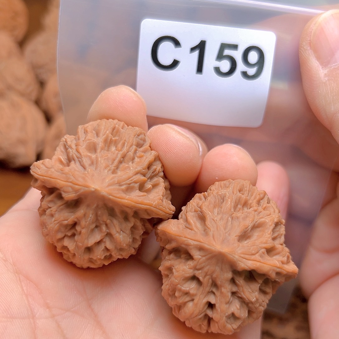 文玩核桃吊坠39野牛