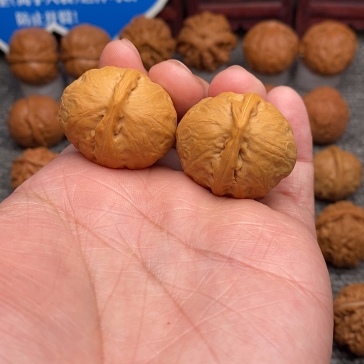 文玩核桃把件…………