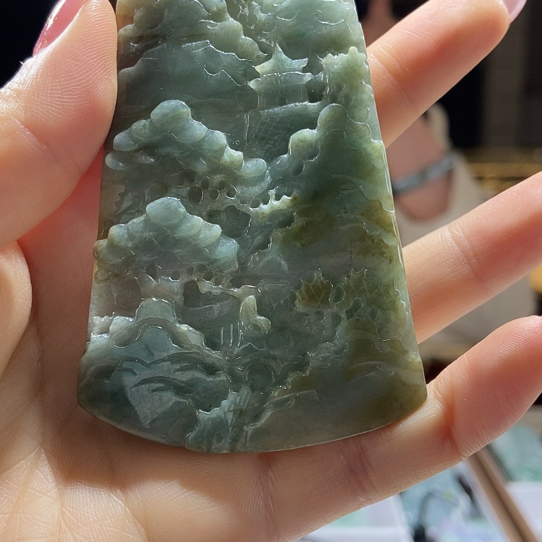 翡翠颈饰未镶嵌一个