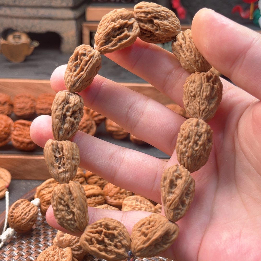 手串文玩核桃江**村南疆