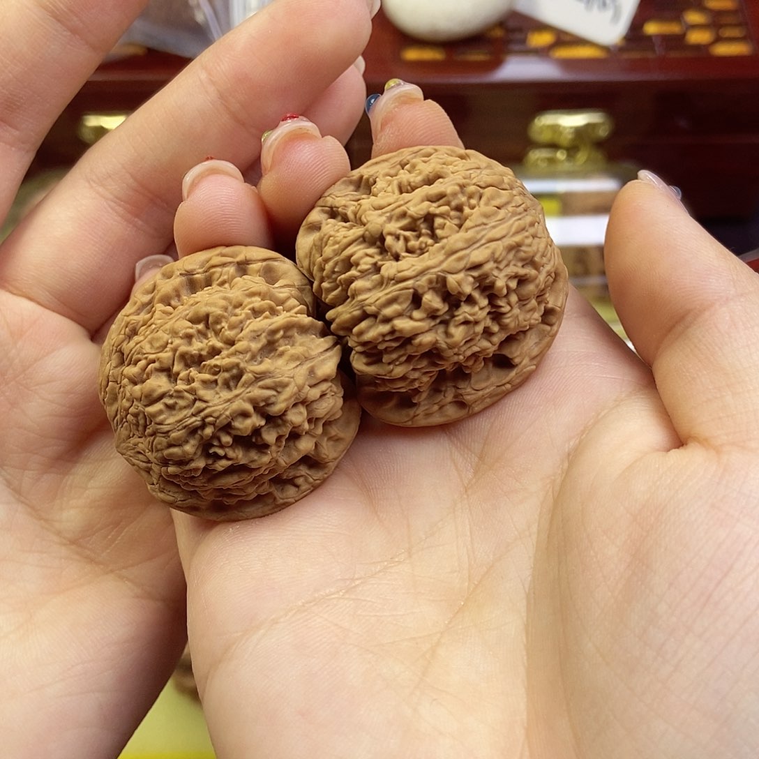 文玩核桃吊坠H**S38球星