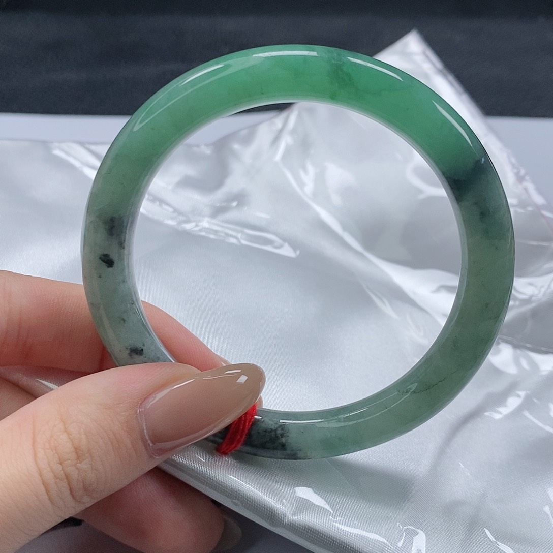 【闪购商品】翡翠手镯（圆镯）未镶嵌322号