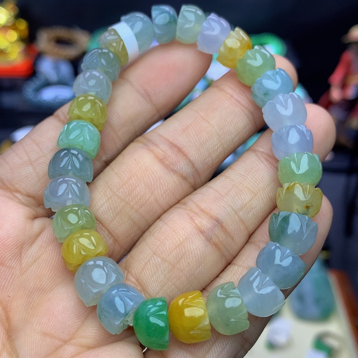 翡翠手链未镶嵌翡翠 9.5 