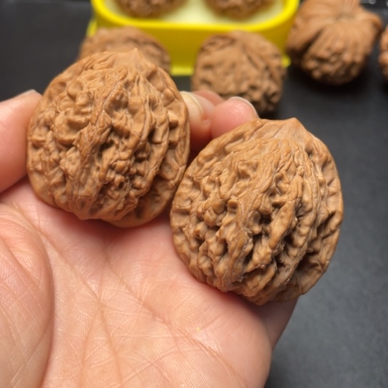 【闪购商品】把件文玩核桃南*武虎头………