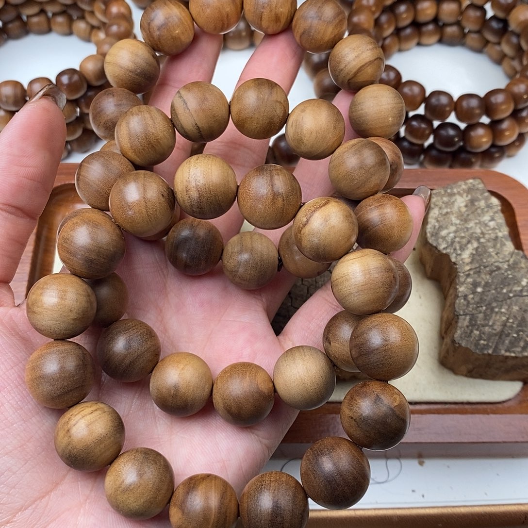 檀香木其他黑油线1.5印度迈索尔檀香老料