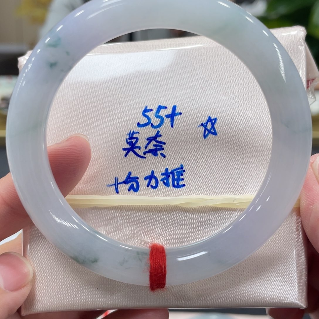 翡翠未镶嵌手镯翡翠