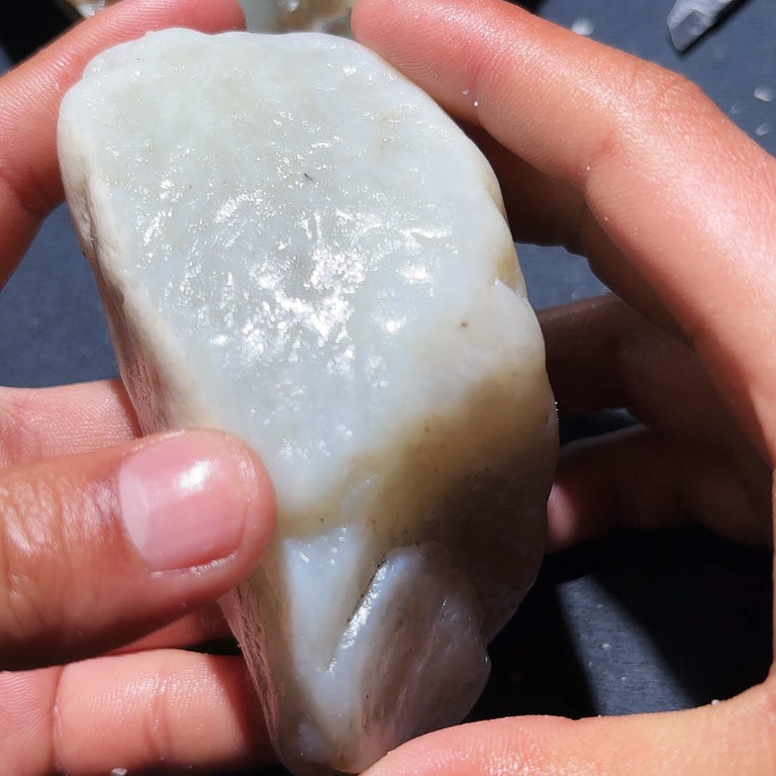 和田玉未镶嵌珠宝奇石