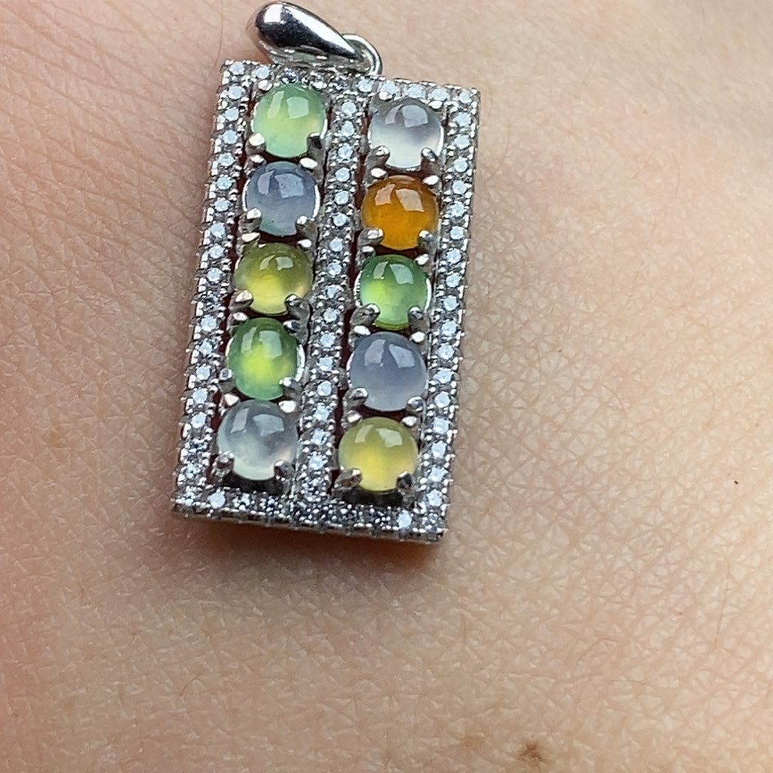 翡翠未镶嵌戒指翡翠