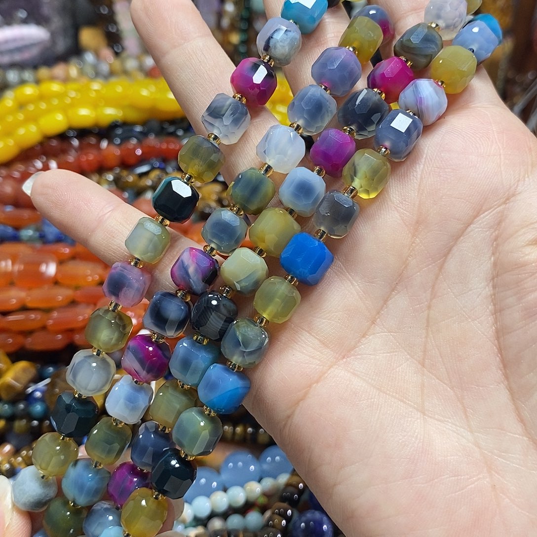 玛瑙/玉髓未镶嵌珠宝半成品糖心玛瑙方糖一条卡9mm