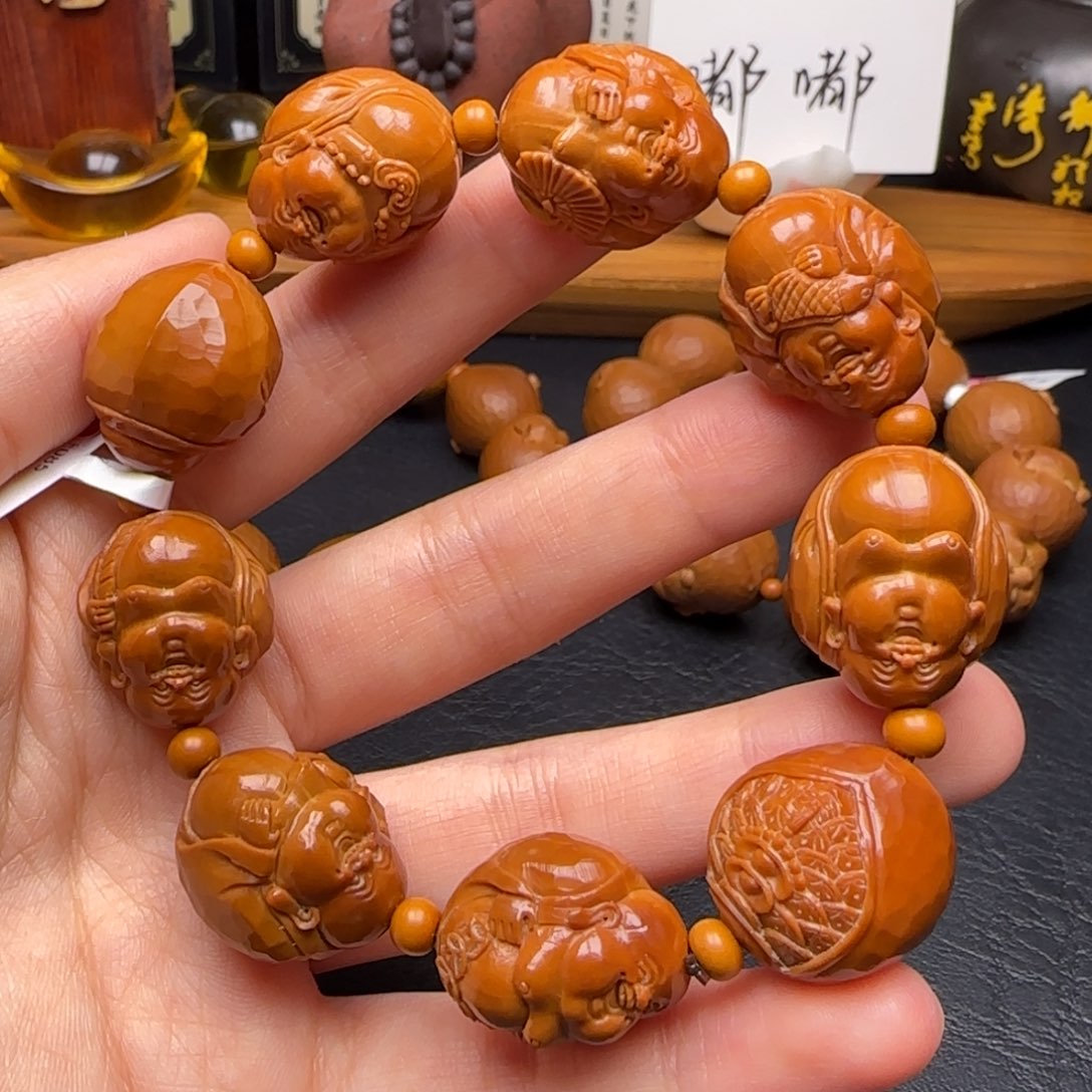 橄榄核手串/手链钻面鲨鱼背弥勒