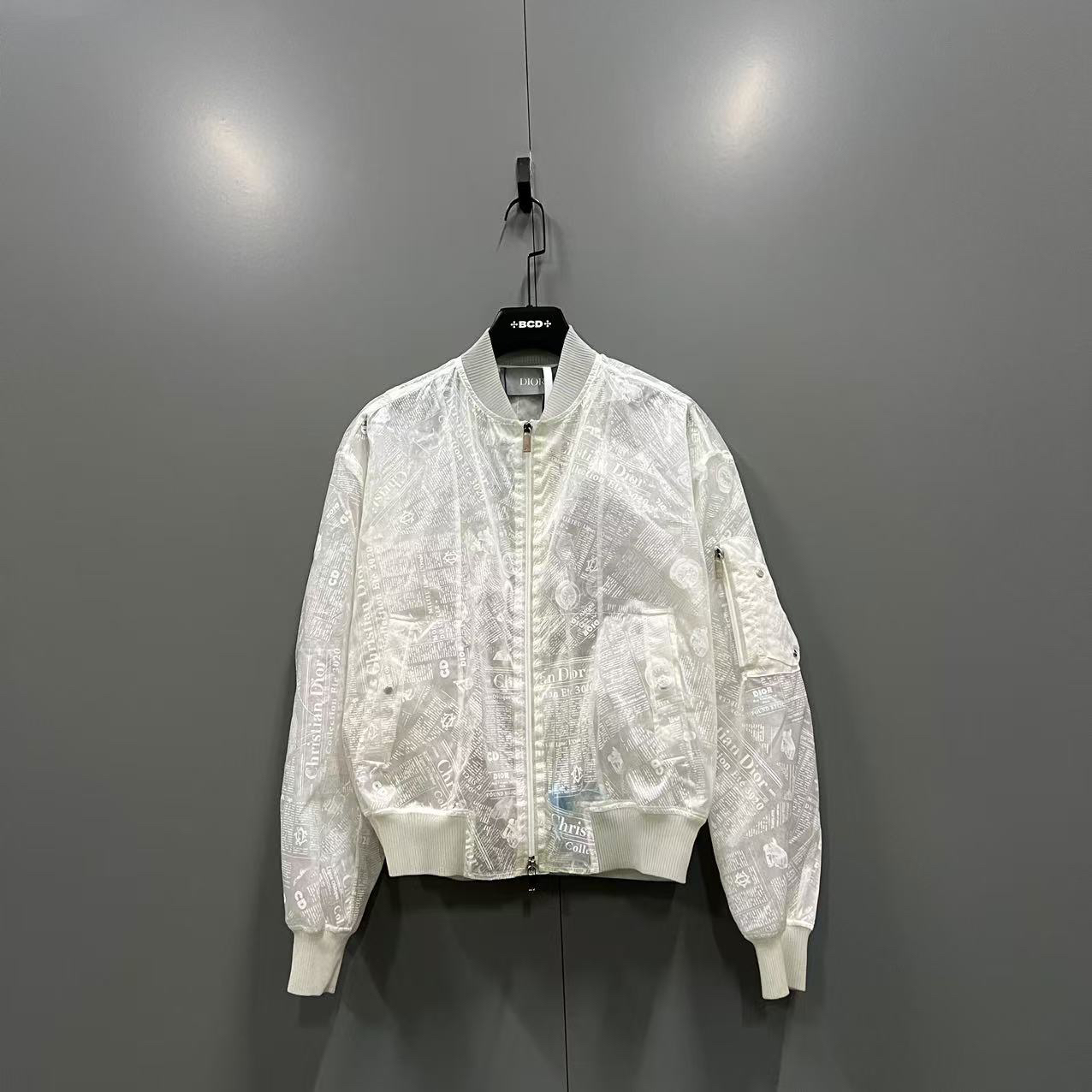 95新 DIOR/迪奥 （jp）207 报纸透明MA1 外套46码